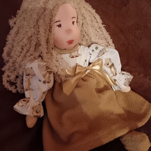 K�zzel k�szített Waldorf baba - Meska.hu