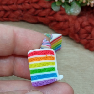 Szivárvány torta fülbevaló  - ékszer - fülbevaló - lógó fülbevaló - Meska.hu