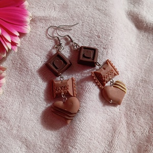 Csokifüggő  fülbevaló  - ékszer - fülbevaló - lógó fülbevaló - Meska.hu