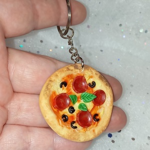 Szalámis pizza  kulcstartó  - táska & tok - kulcstartó & táskadísz - kulcstartó - Meska.hu