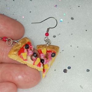 Sonkás ananászos olivabogyós pizza fülbevaló , Ékszer, Fülbevaló, Lógó fülbevaló, Gyurma, Ékszerkészítés, MESKA