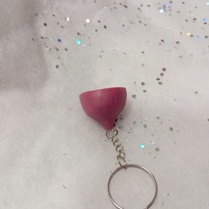 Egy fél Lila hagyma  kulcstartó  - táska & tok - kulcstartó & táskadísz - kulcstartó - Meska.hu