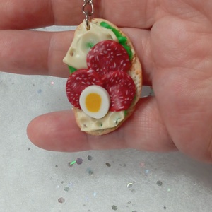 Retró Szalámis szendvics kulcstartó  - táska & tok - kulcstartó & táskadísz - kulcstartó - Meska.hu