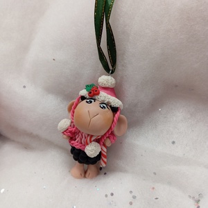 Sapkás fekete bárány  Karácsonyfadísz gyermekbarát karácsonyfa dísz, karácsonyi dekor , Karácsony, Karácsonyi lakásdekoráció, Karácsonyfadíszek, Gyurma, MESKA