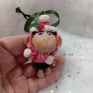 Sapkás fekete bárány  Karácsonyfadísz gyermekbarát karácsonyfa dísz, karácsonyi dekor  - karácsony - karácsonyi lakásdekoráció - karácsonyfadíszek - Meska.hu