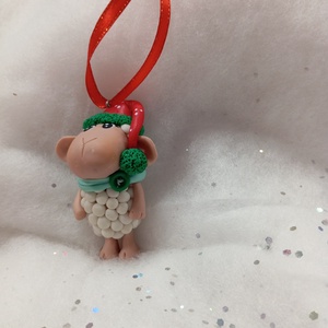 Sapkás fehér bárány  Karácsonyfadísz gyermekbarát karácsonyfa dísz, karácsonyi dekor  - karácsony - karácsonyi lakásdekoráció - karácsonyfadíszek - Meska.hu