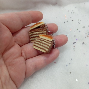 Dobos torta fülbevaló  - ékszer - fülbevaló - lógó fülbevaló - Meska.hu