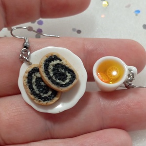 Bejglis Karácsonyi reggeli fülbevaló   - ékszer - fülbevaló - lógó fülbevaló - Meska.hu