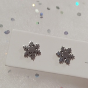 Nemesacél Csodaszép hópihe  bedugós fülbevaló kávé bögre , Ékszer, Fülbevaló, Pötty fülbevaló, Ékszerkészítés, MESKA