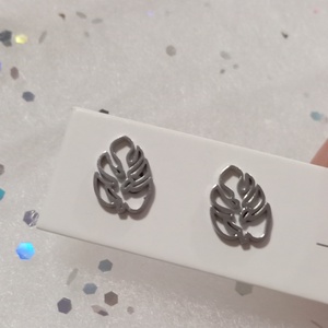 Nemesacél Pici Levél bedugós fülbevaló kávé bögre  - Meska.hu