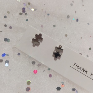 Nemesacél Pici  puzzle bedugós fülbevaló   - ékszer - fülbevaló - pötty fülbevaló - Meska.hu