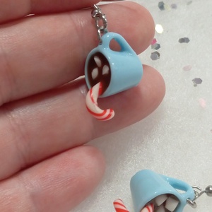 Karácsonyi forrócsoki fülbevaló   - ékszer - fülbevaló - lógó fülbevaló - Meska.hu