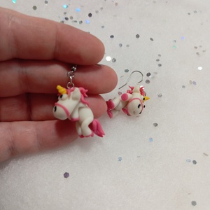 Unikornis  fülbevaló , Ékszer, Fülbevaló, Lógó fülbevaló, Gyurma, Ékszerkészítés, MESKA