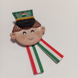 Magyar kis Huszár trikolor kitűző - Meska.hu