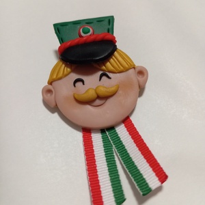 Magyar leányka trikolor kitűző fufrus  - ékszer - kitűző és bross - Meska.hu