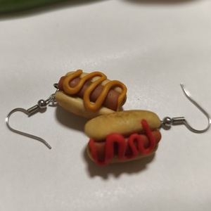 Hot dog  fülbevaló , Ékszer, Fülbevaló, Lógó fülbevaló, Gyurma, Ékszerkészítés, MESKA