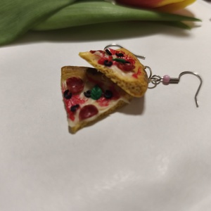 Szalámis olivabogyós pizza fülbevaló , Ékszer, Fülbevaló, Lógó fülbevaló, Gyurma, Ékszerkészítés, MESKA