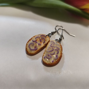 Zsíros kenyér lila hagymával fülbevaló  - ékszer - fülbevaló - lógó fülbevaló - Meska.hu