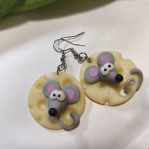  Egérke a sajt alatt fülbevaló  - ékszer - fülbevaló - lógó fülbevaló - Meska.hu