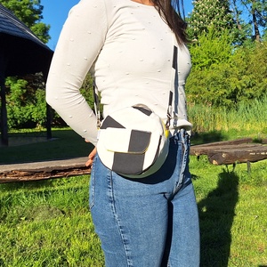 Babenlev kerek crossbody táska, Táska & Tok, Kézitáska & válltáska, Vállon átvethető táska, Varrás, MESKA
