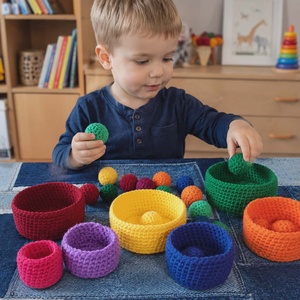 Horgolt Montessori színválogató kosaras játék - Meska.hu