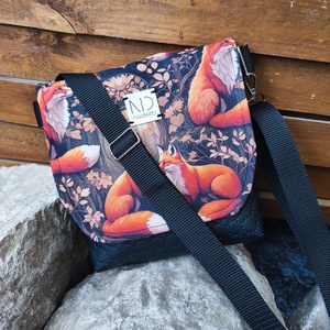 Rókás oldaltáska - táska & tok - kézitáska & válltáska - vállon átvethető táska - Meska.hu