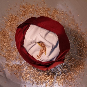 Meditációs ülőpárna, jógapárna nemez ülőlappal Csipkerózsika - játék & sport - sport és kikapcsolódás - jóga, pilates, torna - jógapárna - Meska.hu