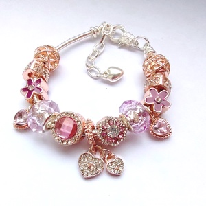 Virágoskert az élet - Rózsa arany és rózsaszín színekben pompázó Pandora stílusú charm karkötő - Rosé Gold - Meska.hu
