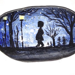 Kézzel festett gyerek sziluett a téli hóesésben - kavics, Otthon & Életmód, Dekoráció, Asztal és polc dekoráció, Kavics & Kő, Festett tárgyak, MESKA