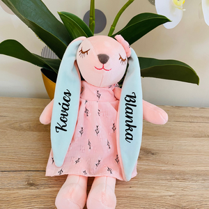 Névre szóló, személyre szabható plüss nyuszi, emlékőrző plüss  - otthon & életmód - dekoráció - dísztárgy - Meska.hu