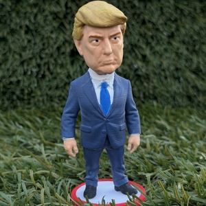 Bólogatós Donald Trump  szobor - Meska.hu