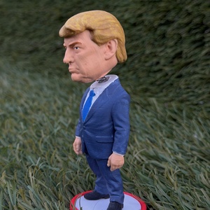 Bólogatós Donald Trump  szobor - otthon & életmód - dekoráció - dekoratív figurák és szobrok - Meska.hu
