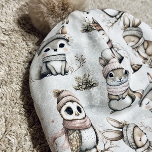 Megkötős sapka, pompommal, Ruha & Divat, Babaruha & Gyerekruha, Babasapka, Varrás, MESKA