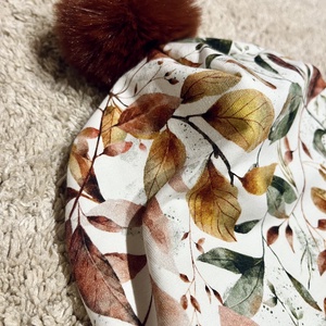 Megkötős sapka, pompommal, Ruha & Divat, Babaruha & Gyerekruha, Babasapka, Varrás, MESKA