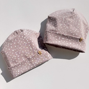 Beanie sapka - púder pöttyös , Ruha & Divat, Babaruha & Gyerekruha, Babasapka, Varrás, MESKA