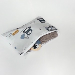 Neszeszer - kék munkagépes, Baba - mama, Pelenkázó, babafürdető kellékek, Pelenkázó neszeszer, pelenkatartó, Varrás, MESKA