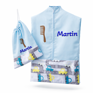 Ovis zsák + tornazsák szett névvel és jellel (kék + kék-sárga autós), ajándék szeretetküldővel, Játék & Sport, Ovis felszerelés, Ovis szett, Varrás, Mindenmás, MESKA