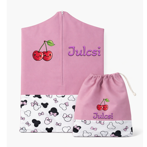 Ovis zsák + tornazsák szett névvel és jellel (rózsaszín + rózsaszín masnis-egeres), ajándék szeretetküldővel, Játék & Sport, Ovis felszerelés, Ovis szett, Varrás, Mindenmás, MESKA