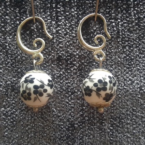 Porcelán füli - ékszer - fülbevaló - lógó fülbevaló - Meska.hu