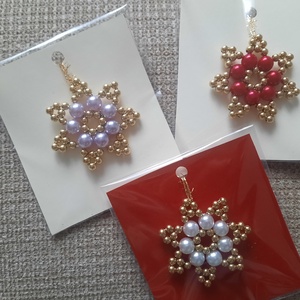 Csillag, Karácsony, Karácsonyi lakásdekoráció, Karácsonyfadíszek, Gyöngyfűzés, gyöngyhímzés, MESKA