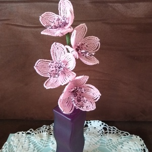 Csónakorchidea gyöngyből  - Meska.hu