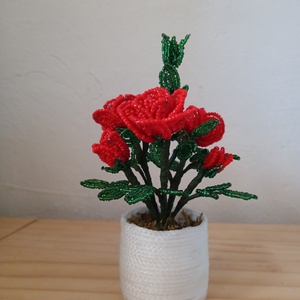 Rózsa virág gyöngyből - otthon & életmód - dekoráció - asztal és polc dekoráció - asztaldísz - Meska.hu