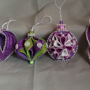 Karácsonyfadísz dekorgumiból - Meska.hu