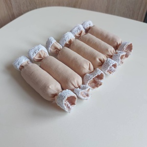 Textil szaloncukor - 6 darabos - bézs színű - karácsony - karácsonyi lakásdekoráció - karácsonyi lakásdíszek - Meska.hu
