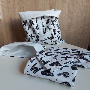 Piknik és uzsonnás pack - uzsonnás tasak, snack tasakok és újraszalvéta, belül vízzáró réteggel (betűs) - táska & tok - uzsonna- & ebéd tartó - szendvics csomagoló - Meska.hu