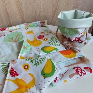 Piknik és uzsonnás pack - uzsonnás tasak, snack tasakok és újraszalvéta, belül vízzáró réteggel (erdős) - táska & tok - uzsonna- & ebéd tartó - szendvics csomagoló - Meska.hu