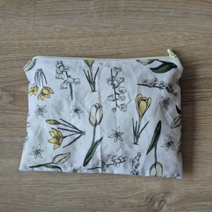 Virágos pamut nesszeszer - masnis cipzárral - táska & tok - neszesszer - Meska.hu