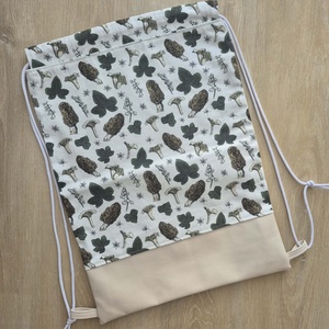 Nagyméretű erdei mintás tornazsák műbőr aljjal - egyedi mintával! - táska & tok - hátizsák - tornazsák, gymbag - Meska.hu