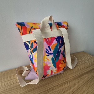 Virágos roll-up hátizsák - táska & tok - hátizsák - hátizsák - Meska.hu