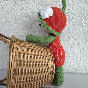 Eperke baba - horgolt játékfigura - játék & sport - baba & babaház - baba - Meska.hu